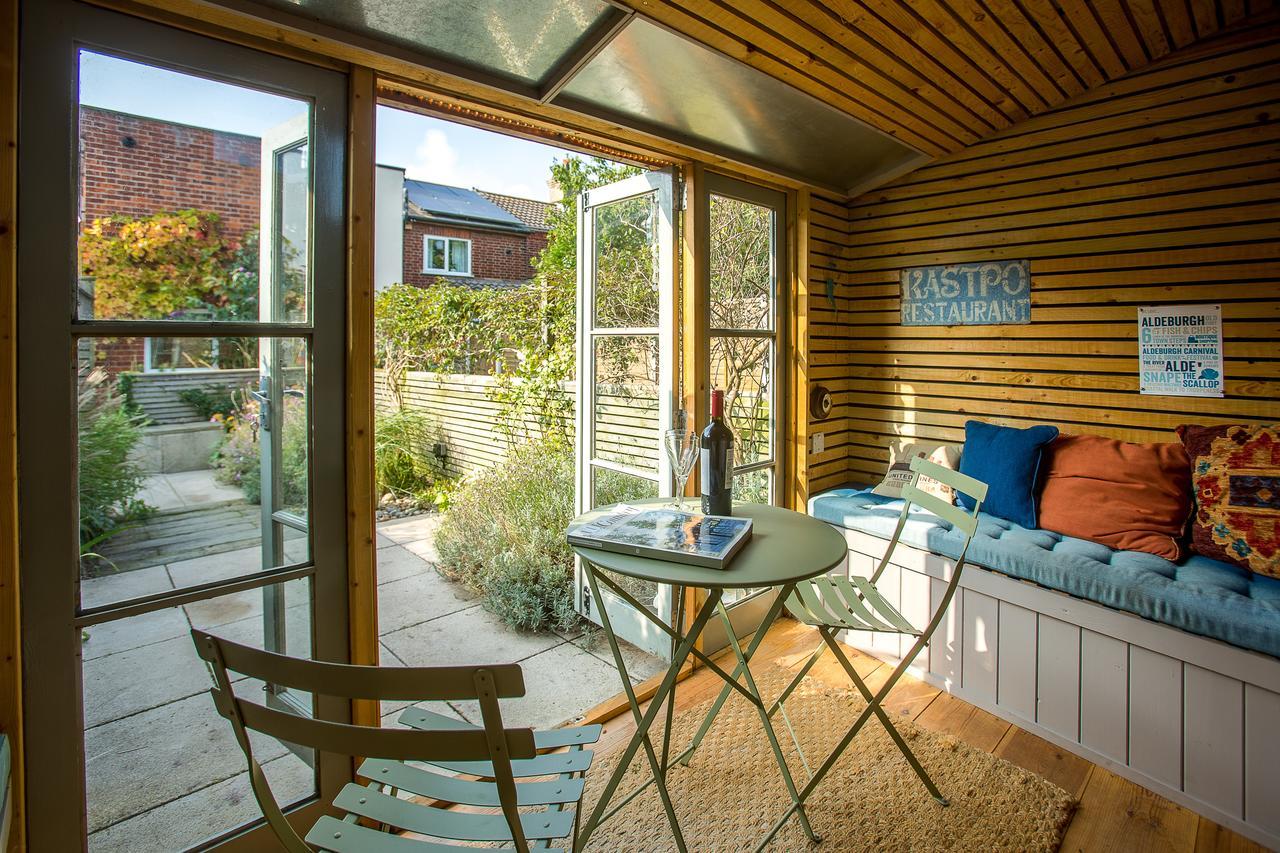 Nutshell Villa Aldeburgh Exterior photo